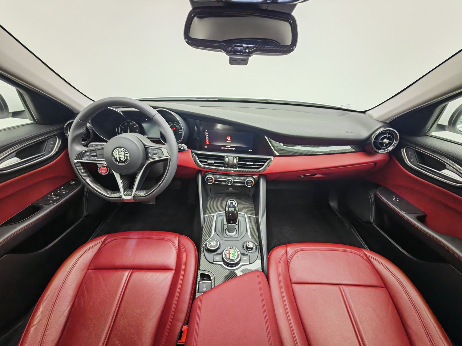 Used Alfa Romeo Giulia 2017 2.0 AT