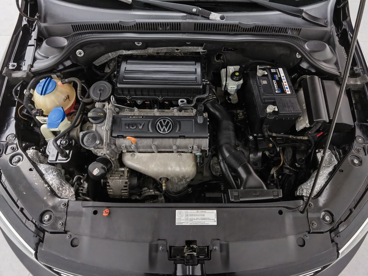 Used Volkswagen Sagitar 2014 1.6 MT