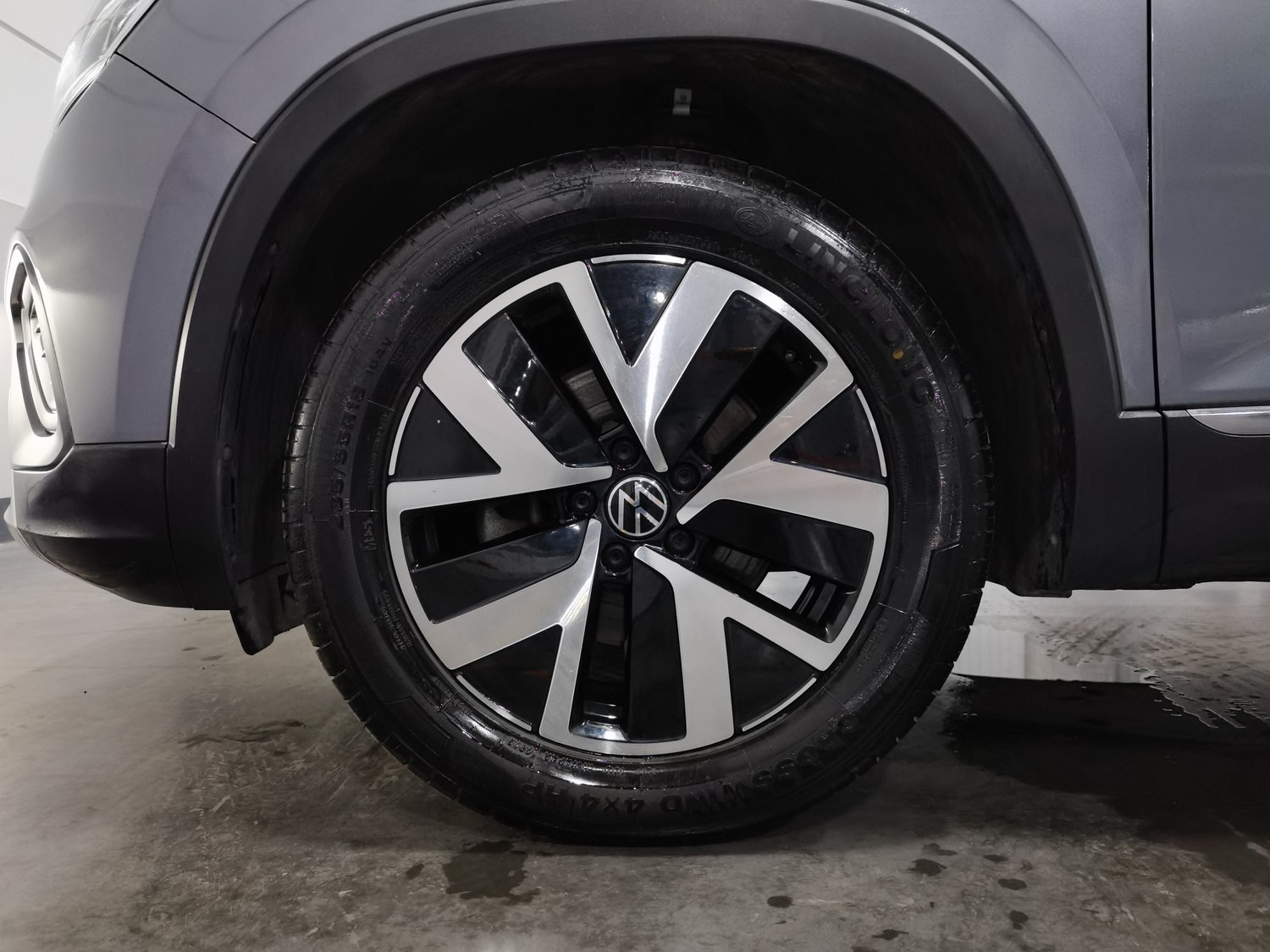 Used Volkswagen Tayron 2023 1.5 AT
