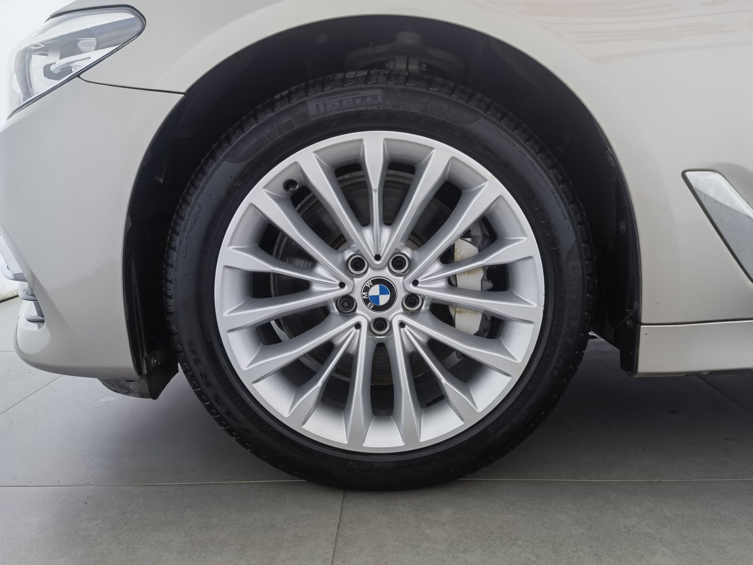 Used BMW THE5 2018 2.0 AT