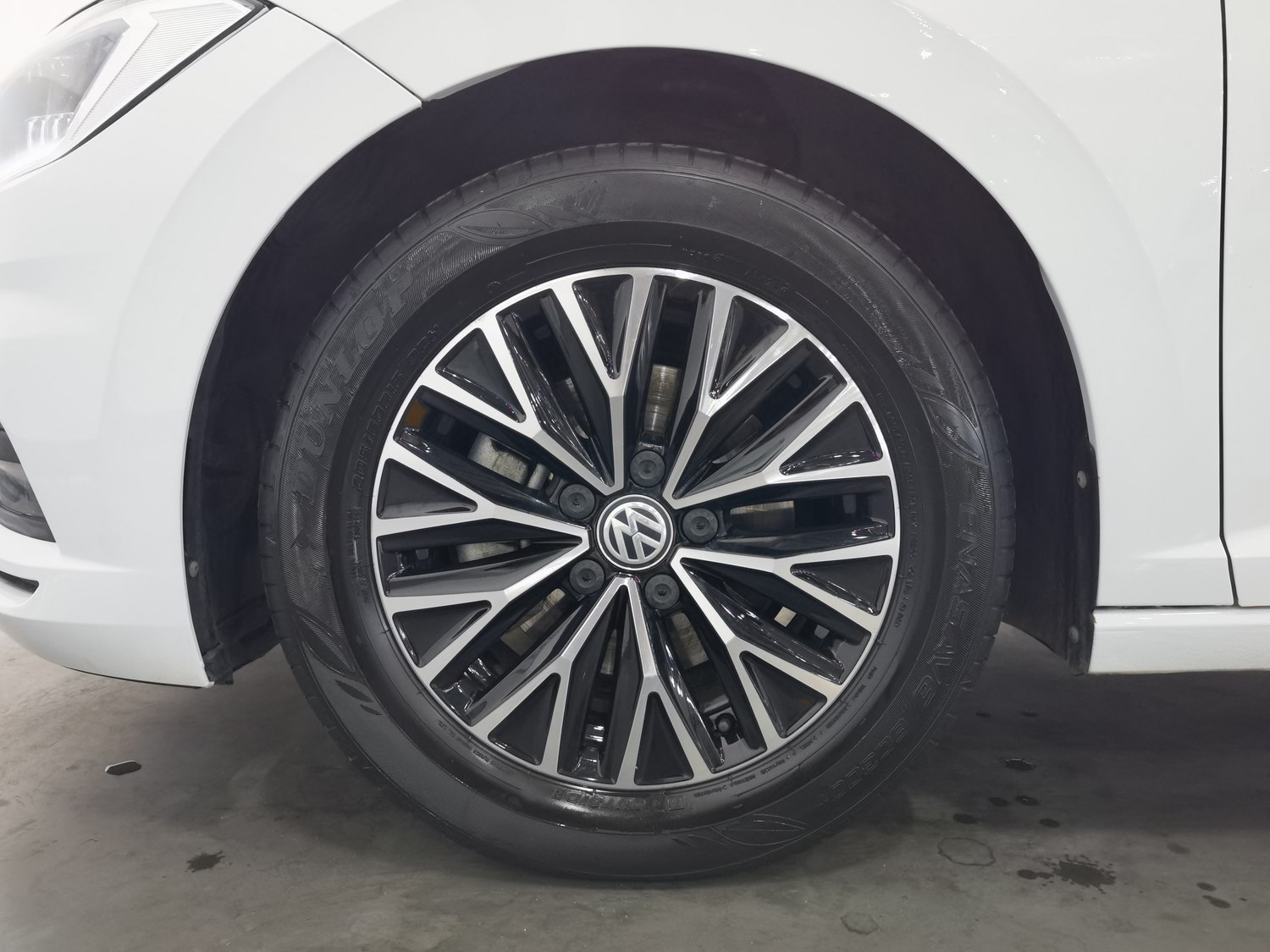 Used Volkswagen Sagitar 2020 1.4 AT