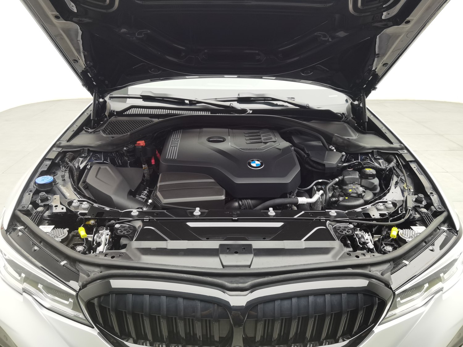 Used BMW THE3 2021 2.0 AT