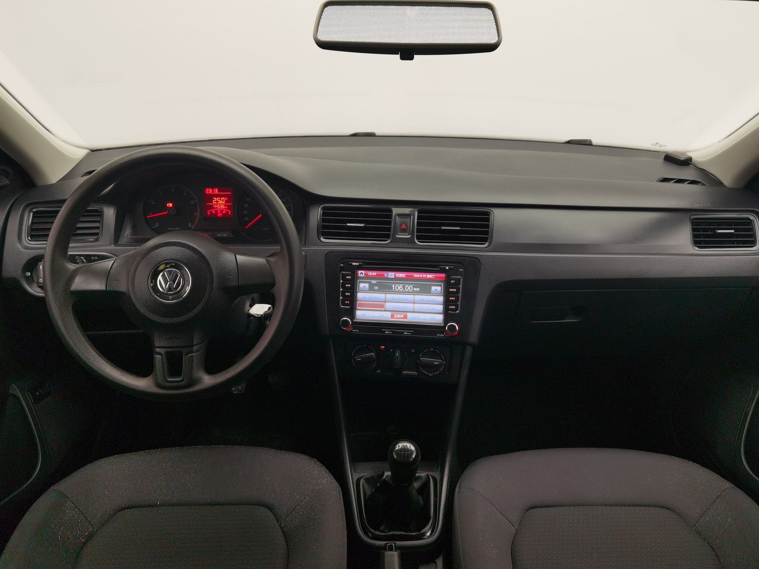 Used Volkswagen Santana 2015 1.4 MT