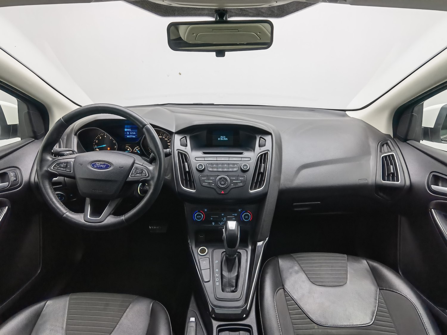 Used Ford Focus 2015 1.0 AT