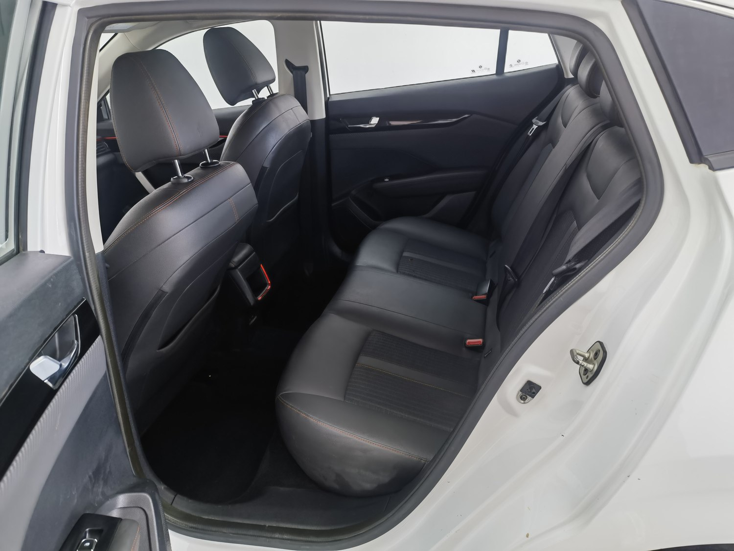 Used Dongfeng Aeolus Yixuan 2021 1.5 AT