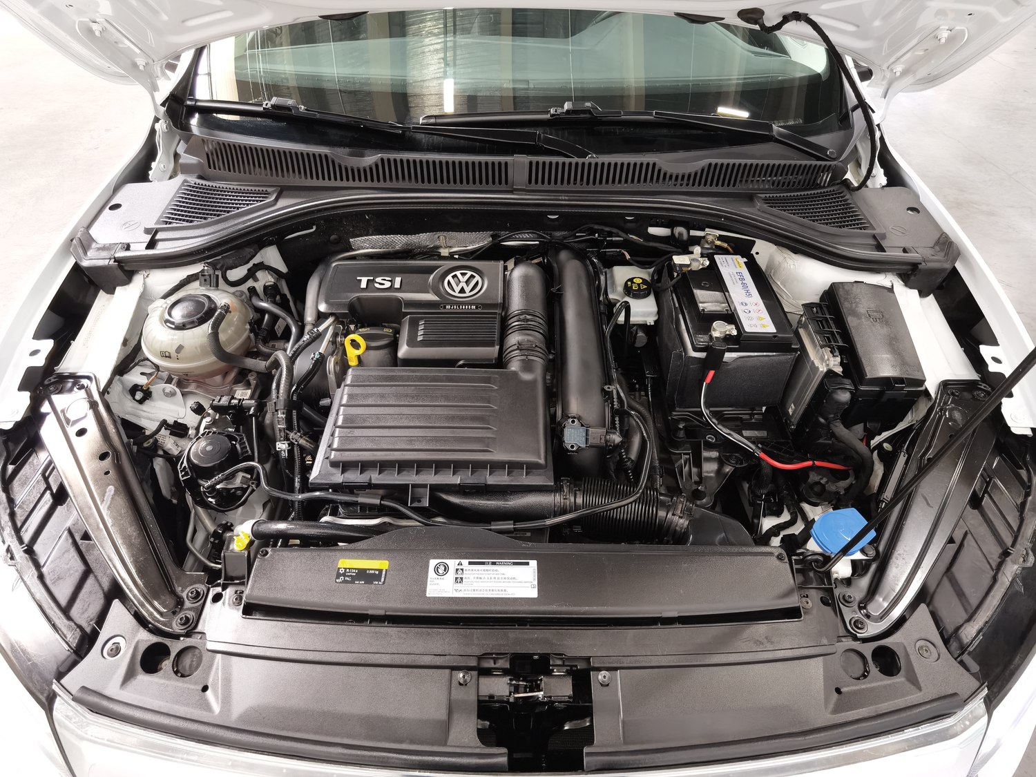 Used Volkswagen Sagitar 2020 1.4 AT
