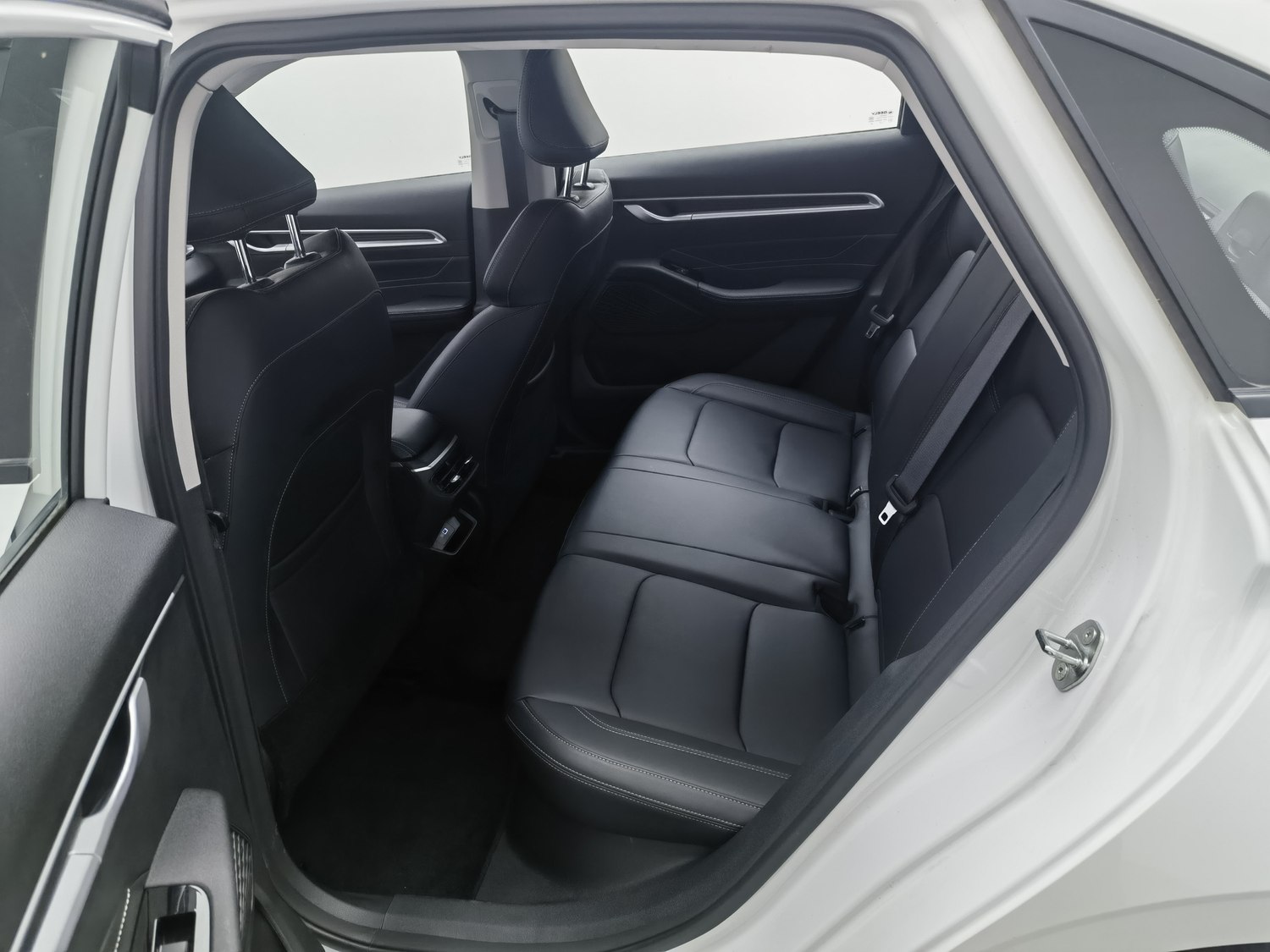 Used Geely Emgrand 2025 1.5 AT