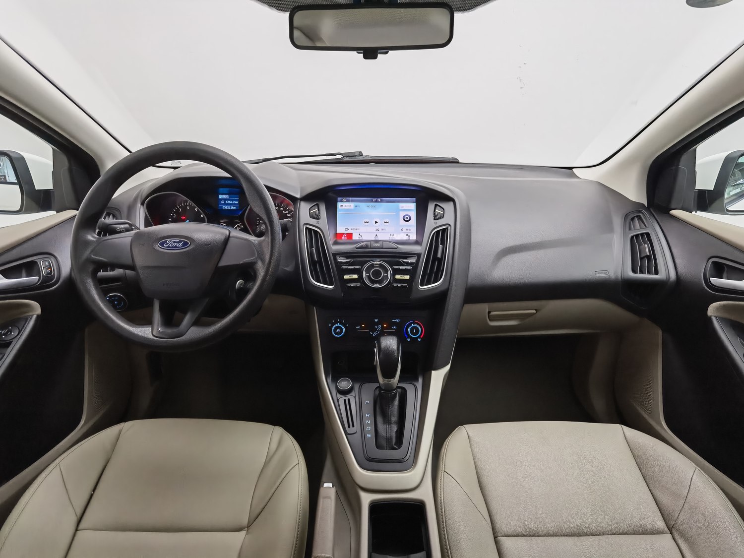 Used Ford Focus 2018 1.6 AT