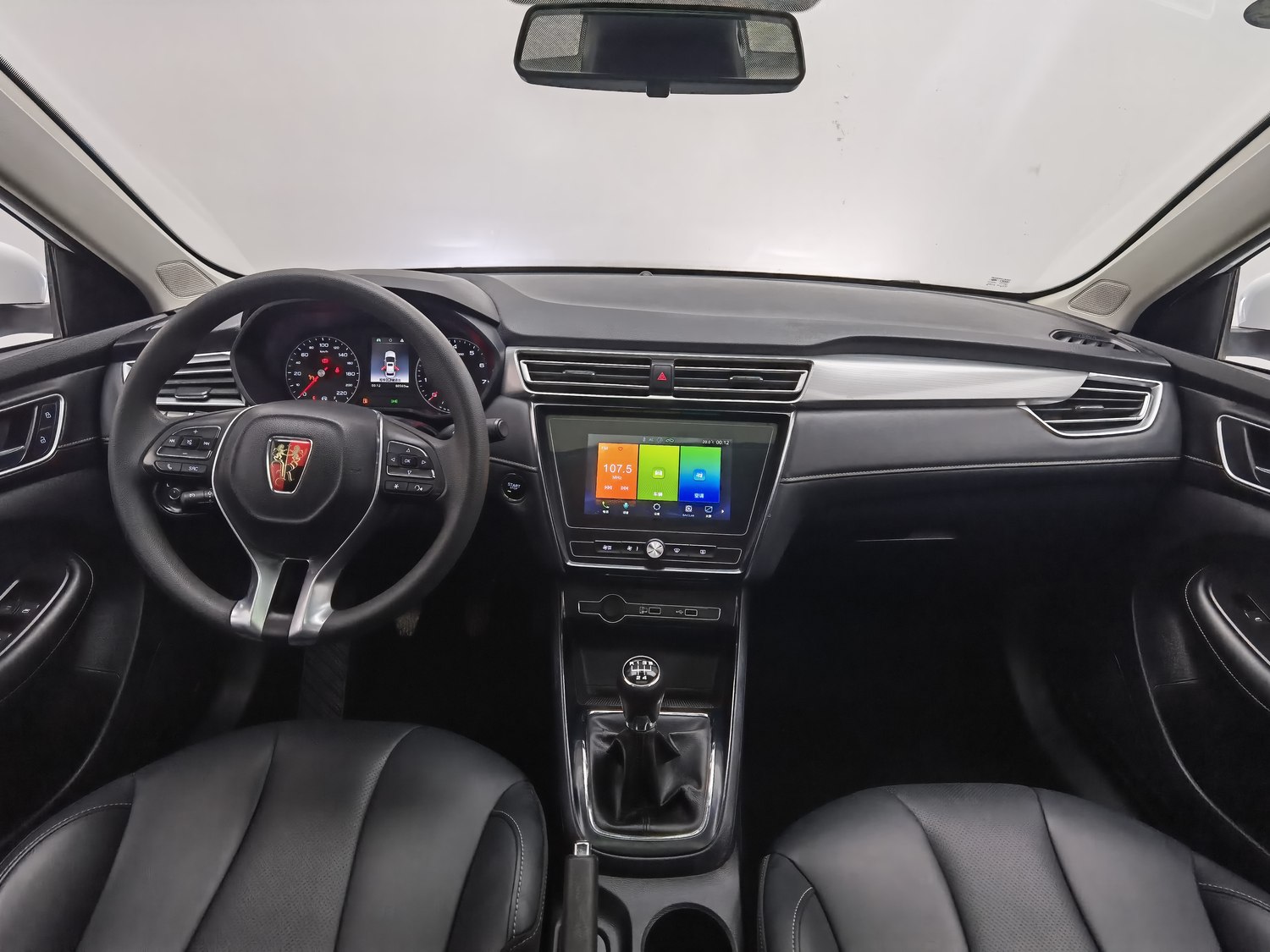 Used Roewe i5 2019 1.5 MT