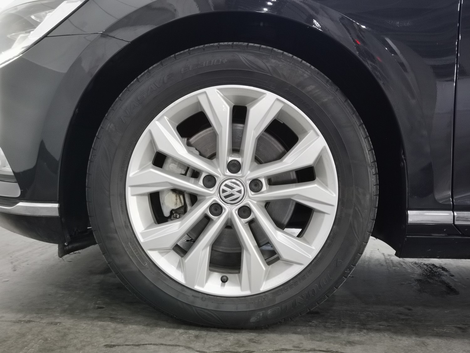 Used Volkswagen Magotan 2019 2.0 AT