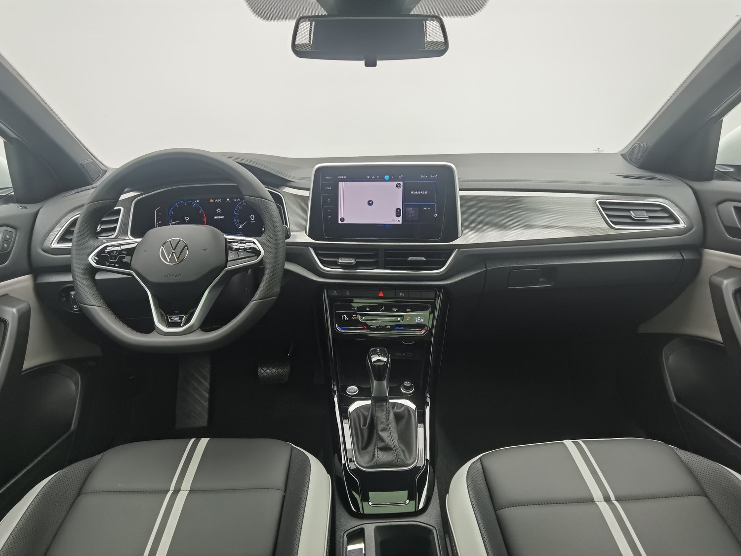 Used Volkswagen T-ROC Tange 2025 1.5 AT