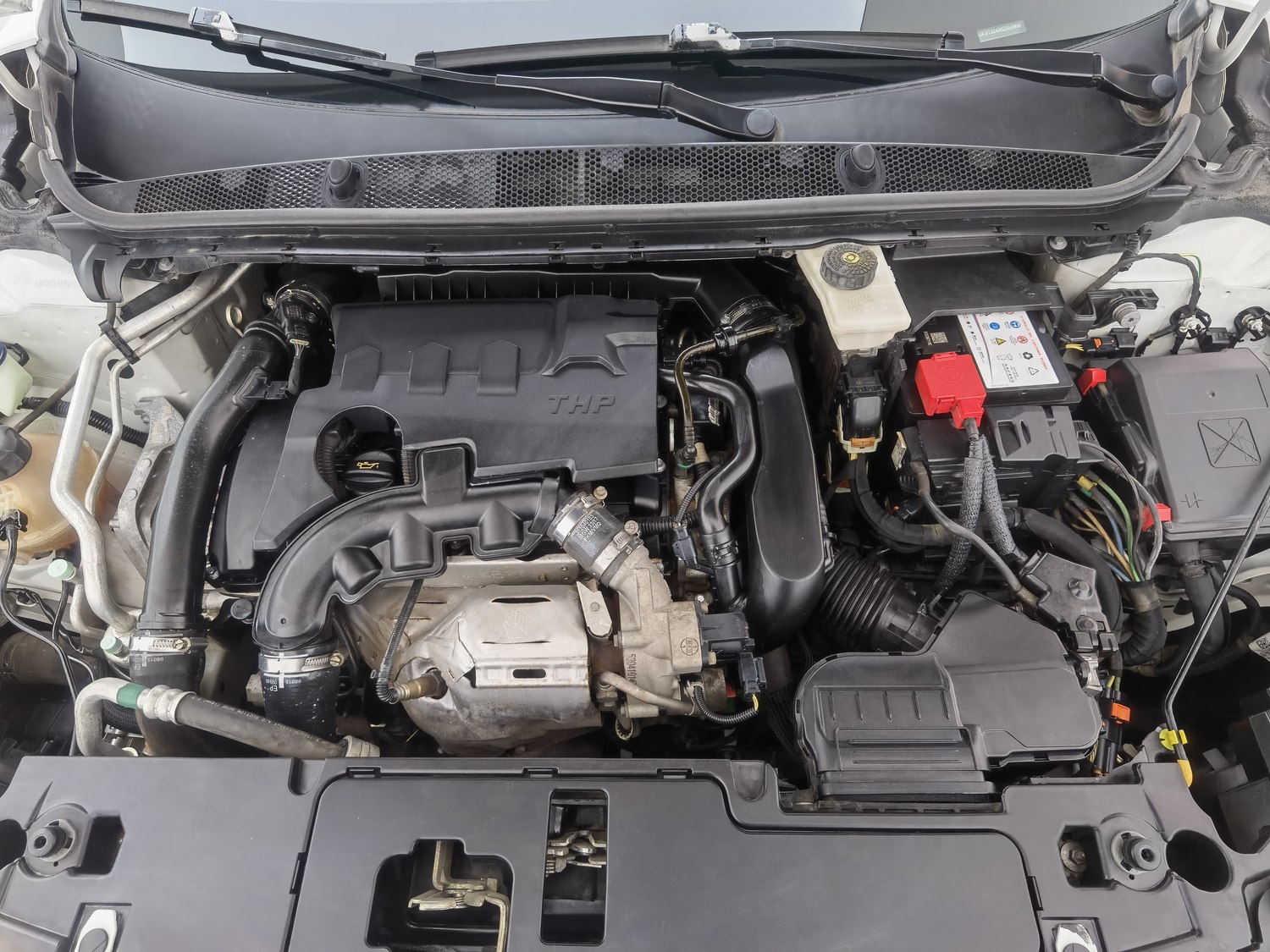 Used Peugeot 408 2018 1.6 AT