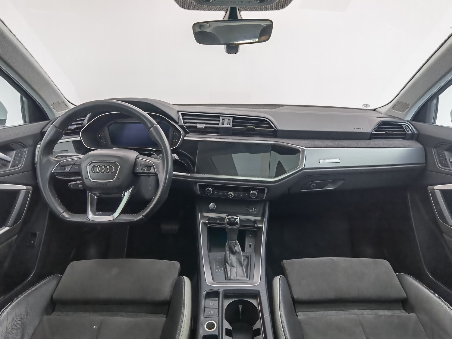 Used Audi Q3 2019 2.0 AT