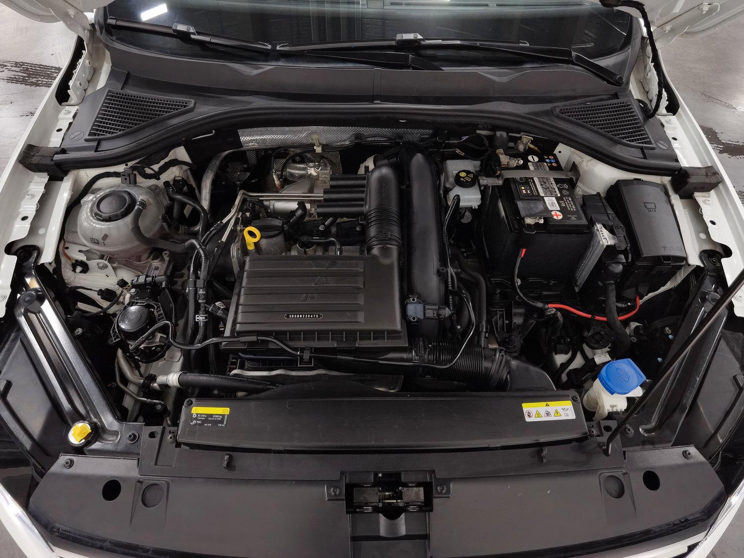 Used Volkswagen Bora 2021 1.4 AT
