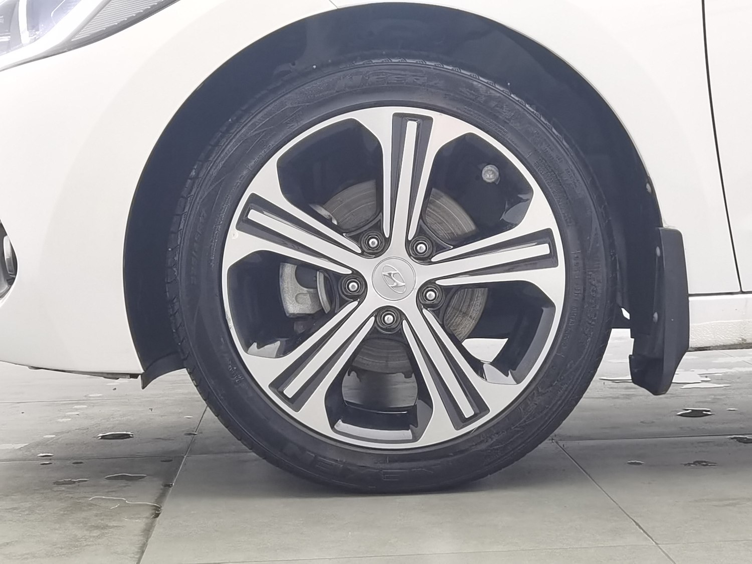 Used Hyundai Elantra 2018 1.4 AT