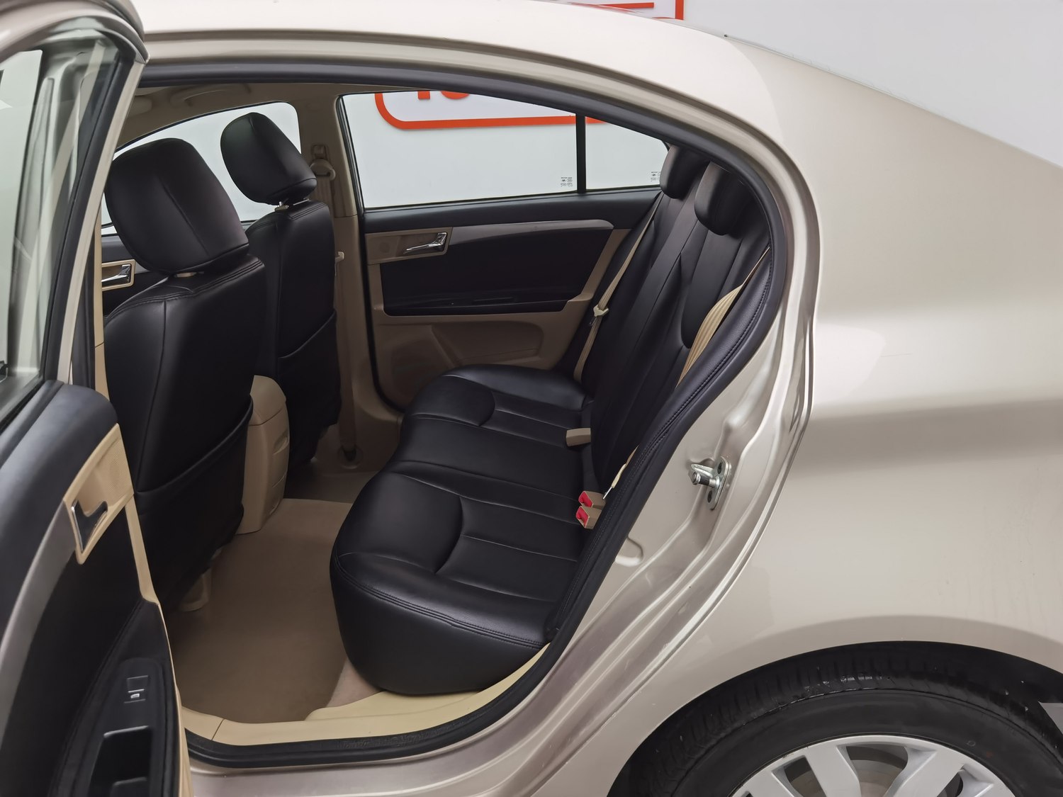 Used Roewe 350 2015 1.5 MT