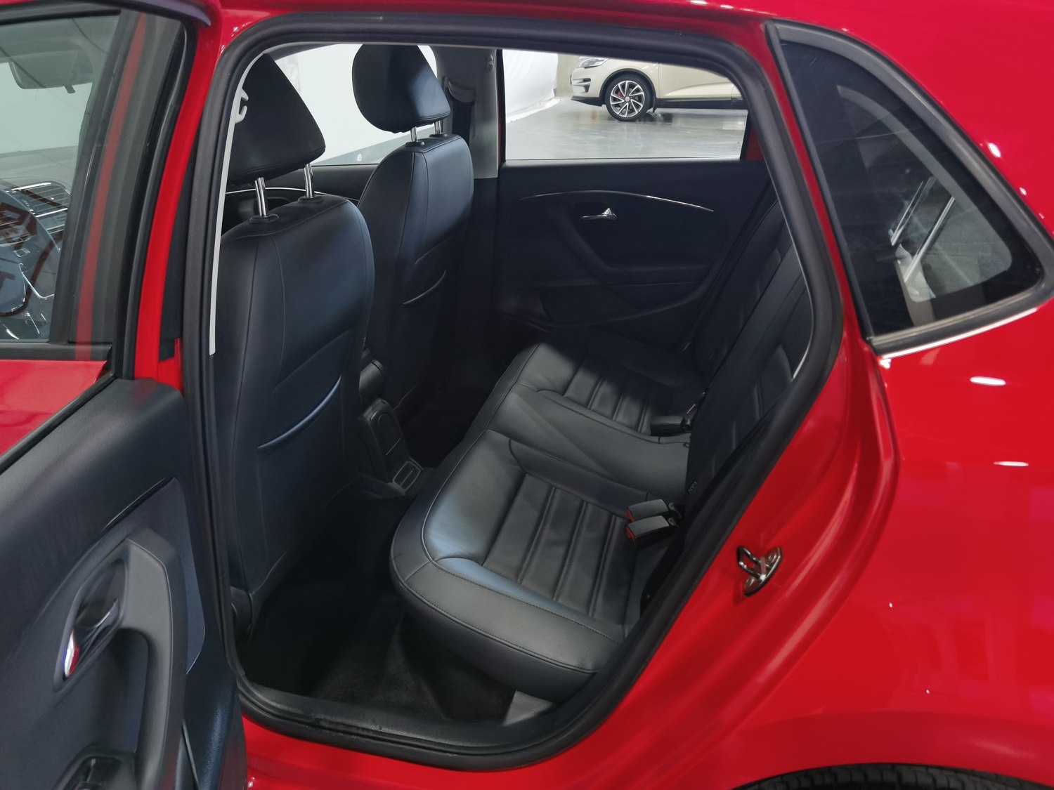 Used Volkswagen Polo 2018 1.5 AT