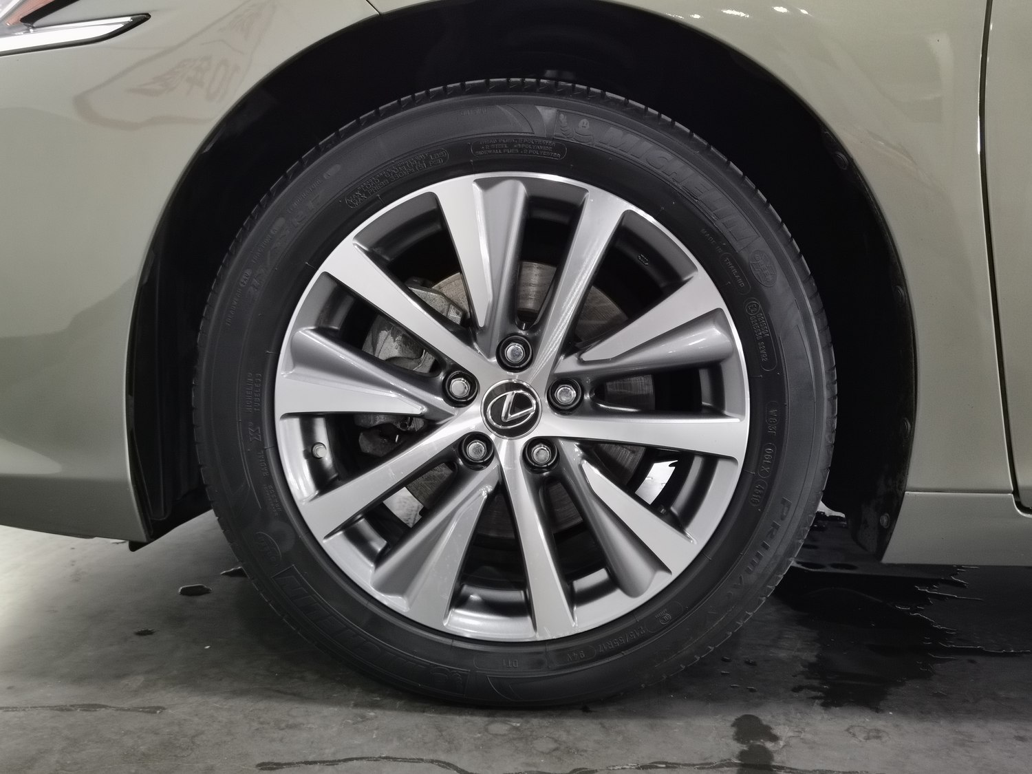 Used Lexus ES 2020 2.0 AT