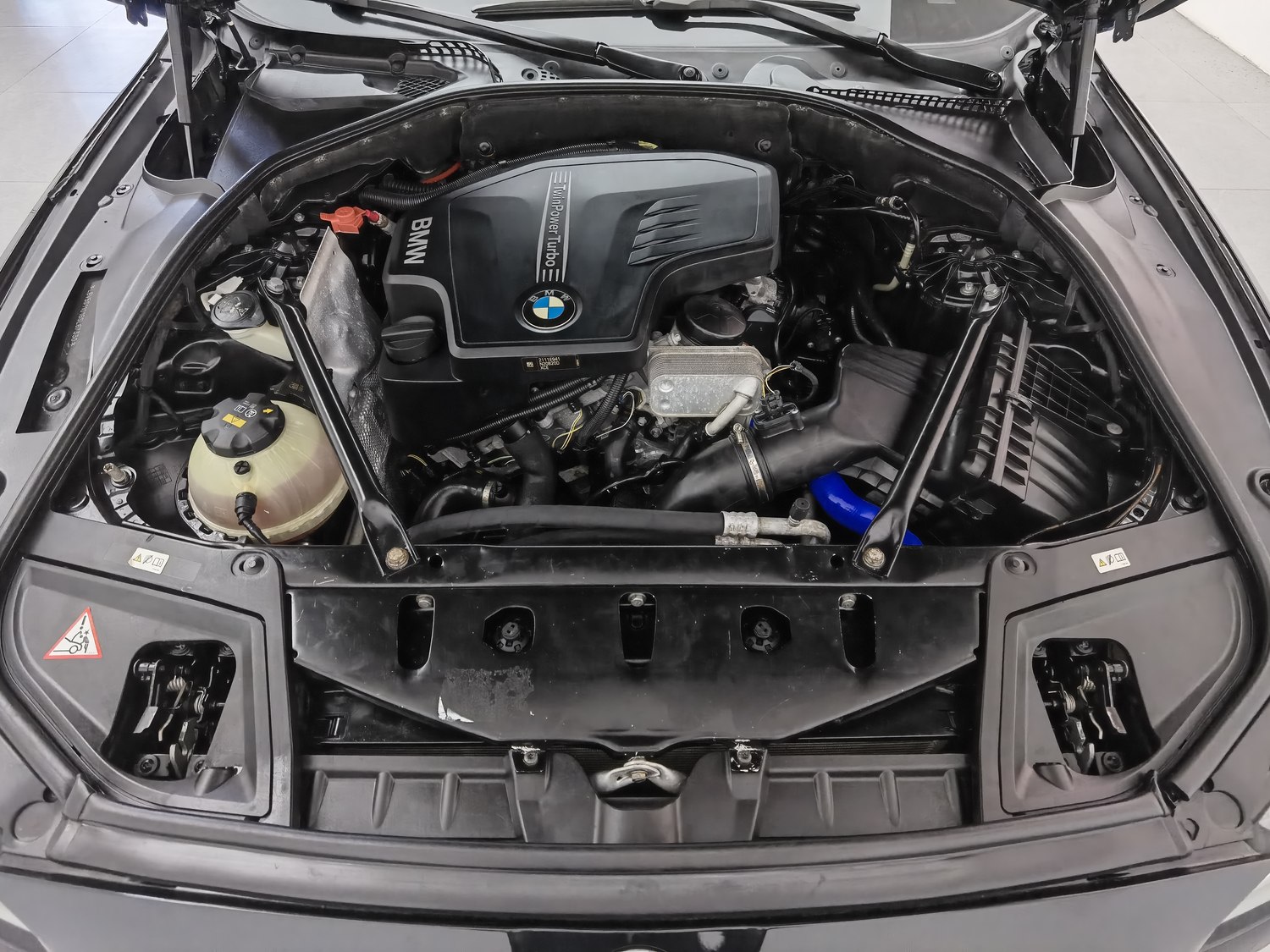 Used BMW THE5 2014 2.0 AT