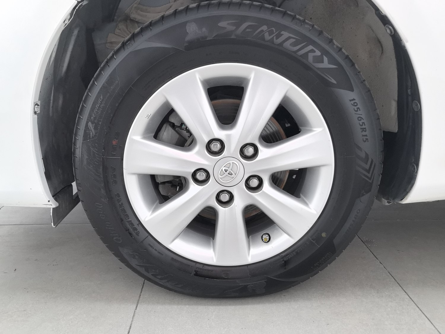 Used Toyota Corolla 2013 1.6 AT