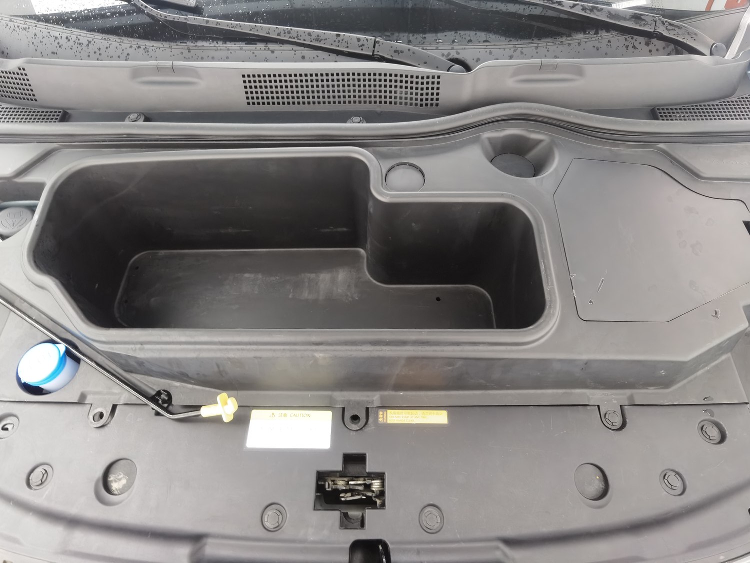 Used Dongfeng Nammi 01 2024