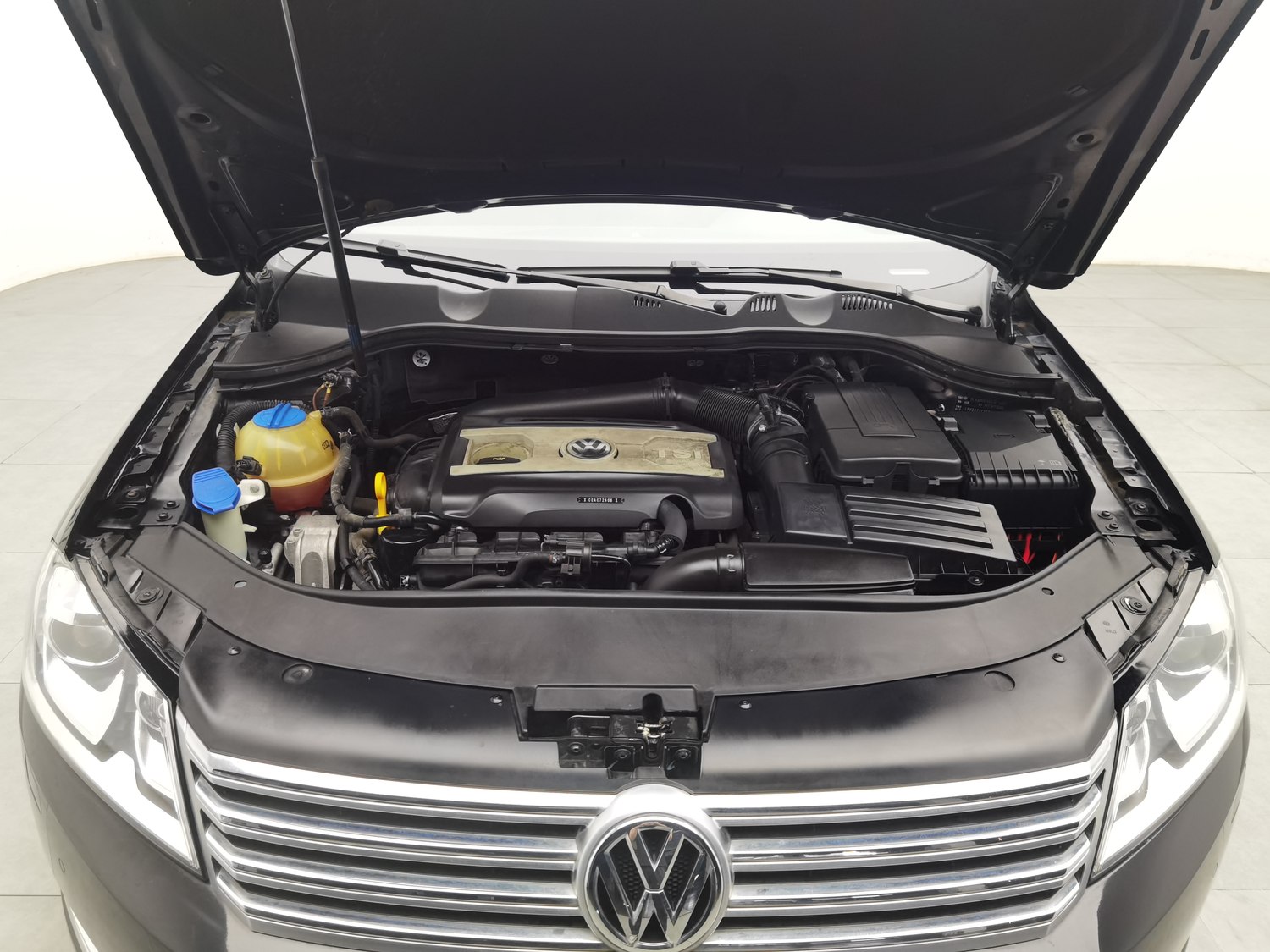 Used Volkswagen Magotan 2015 1.8 AT