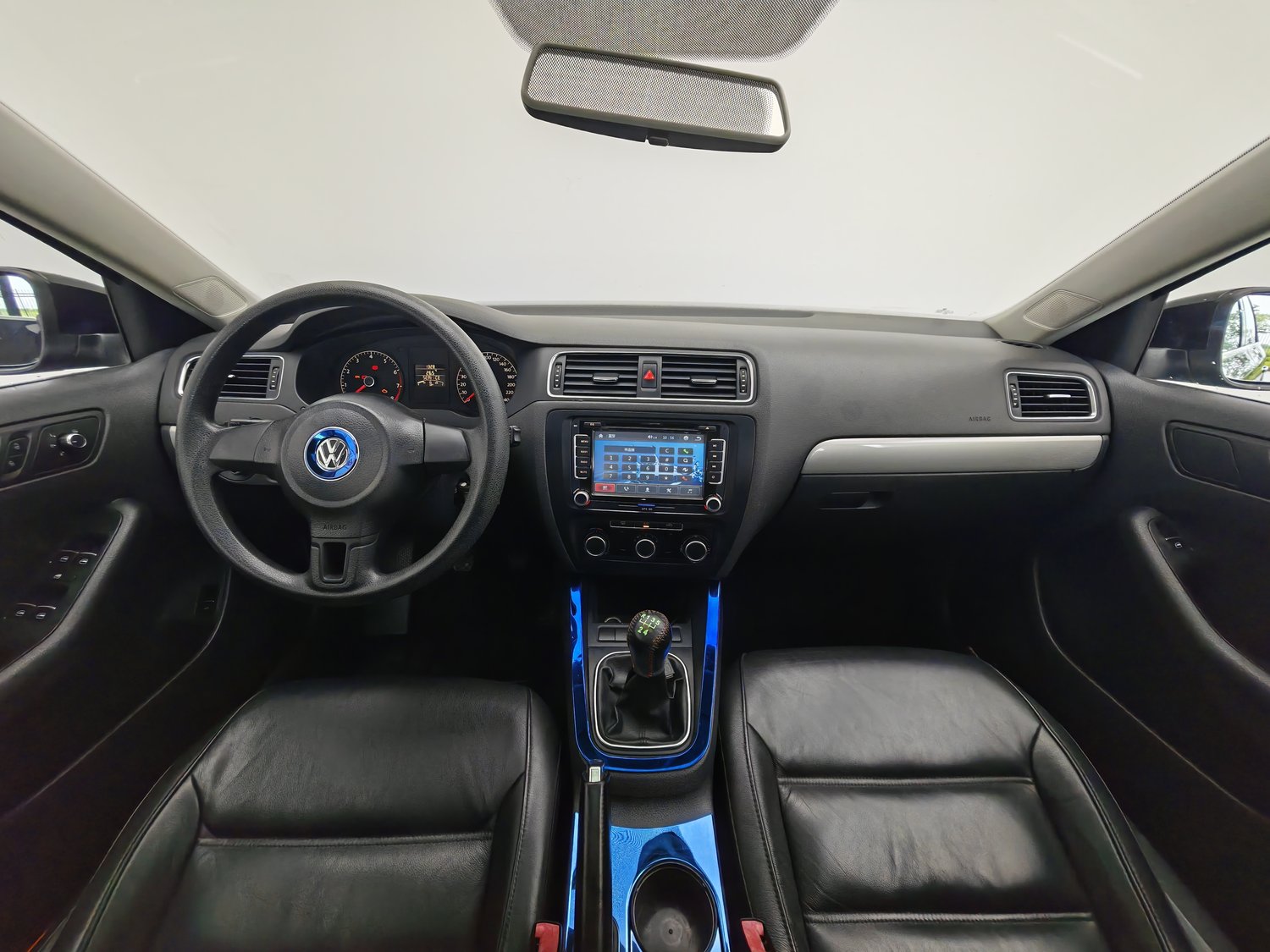Used Volkswagen Sagitar 2012 1.6 MT