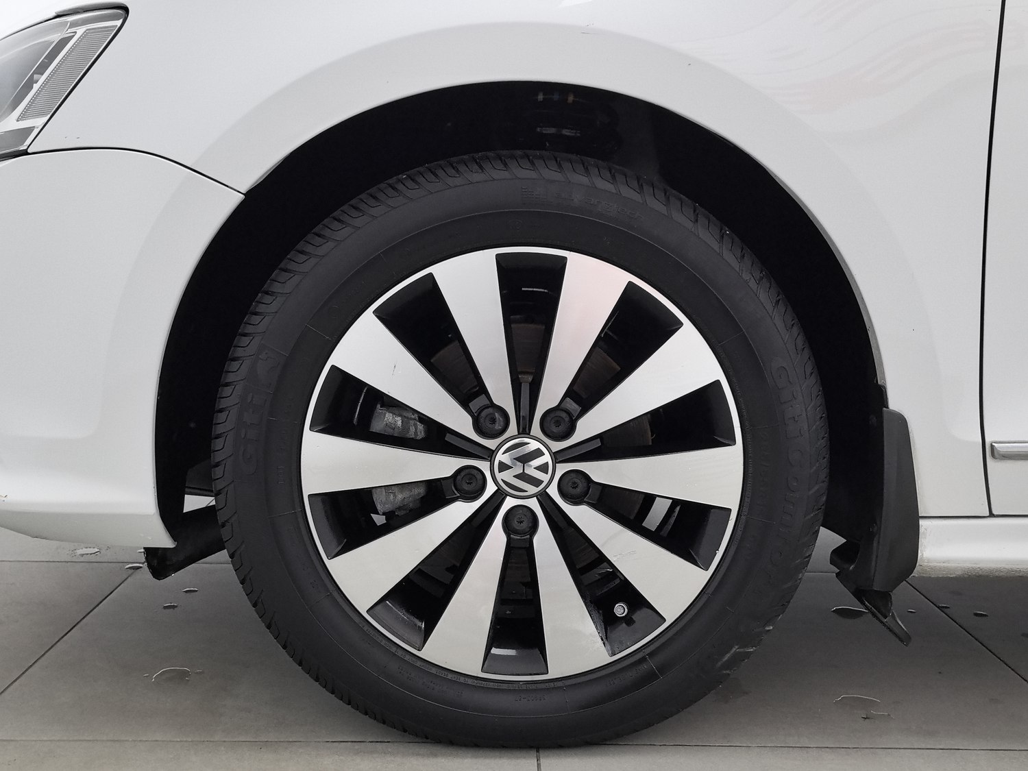 Used Volkswagen Sagitar 2018 1.6 AT