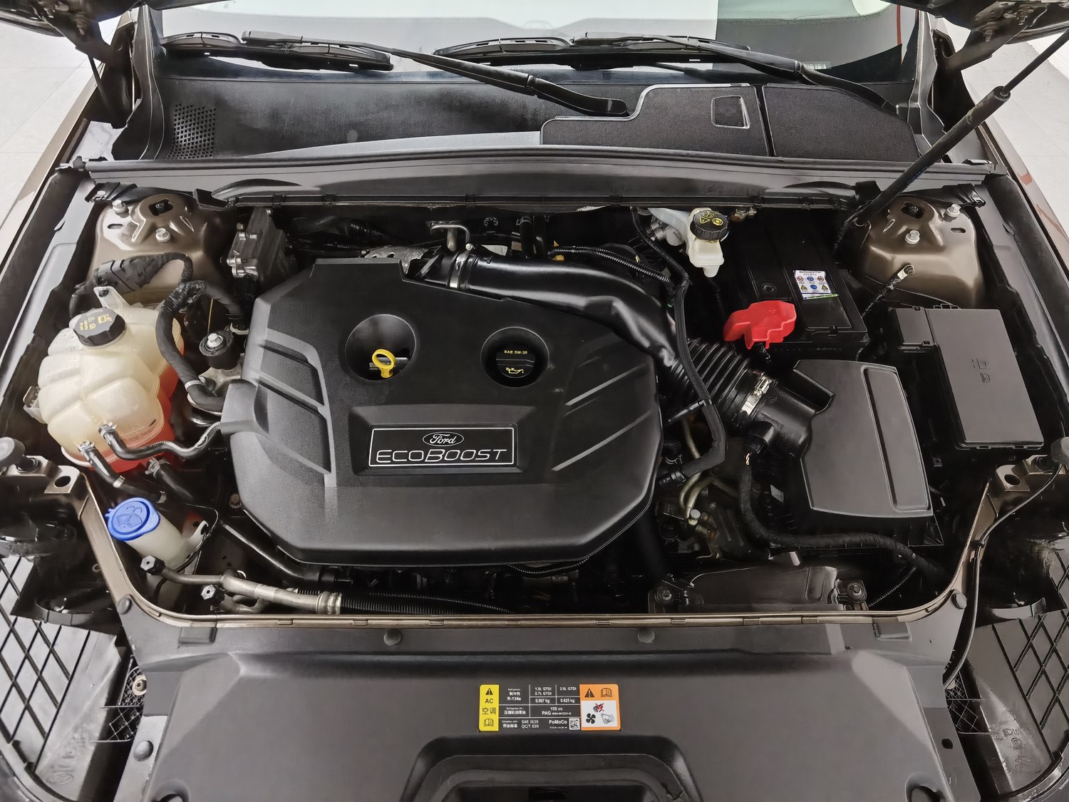 Used Ford Taurus 2017 2.0 AT