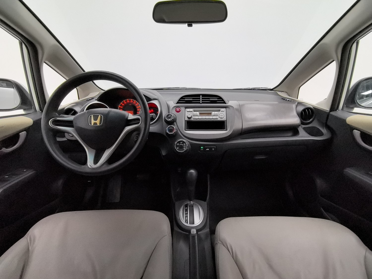 Used Honda Fit 2011 1.3 AT