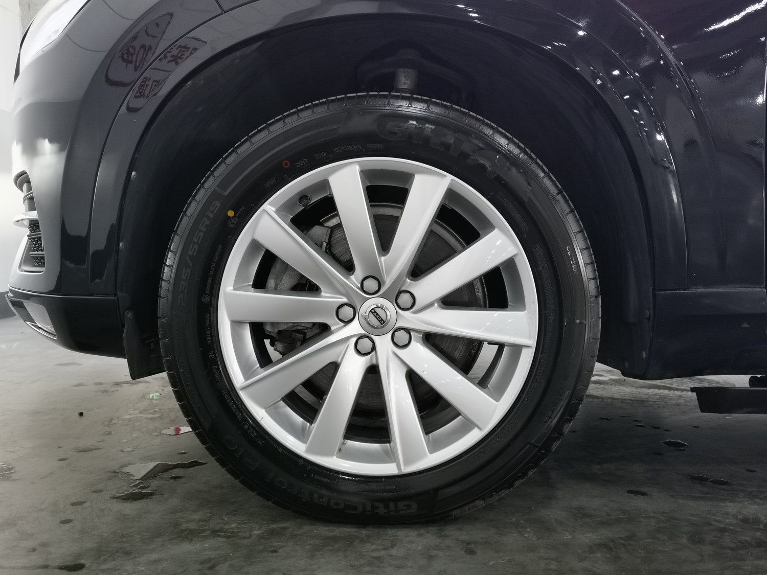 Used Volvo XC90 2018 2.0 AT