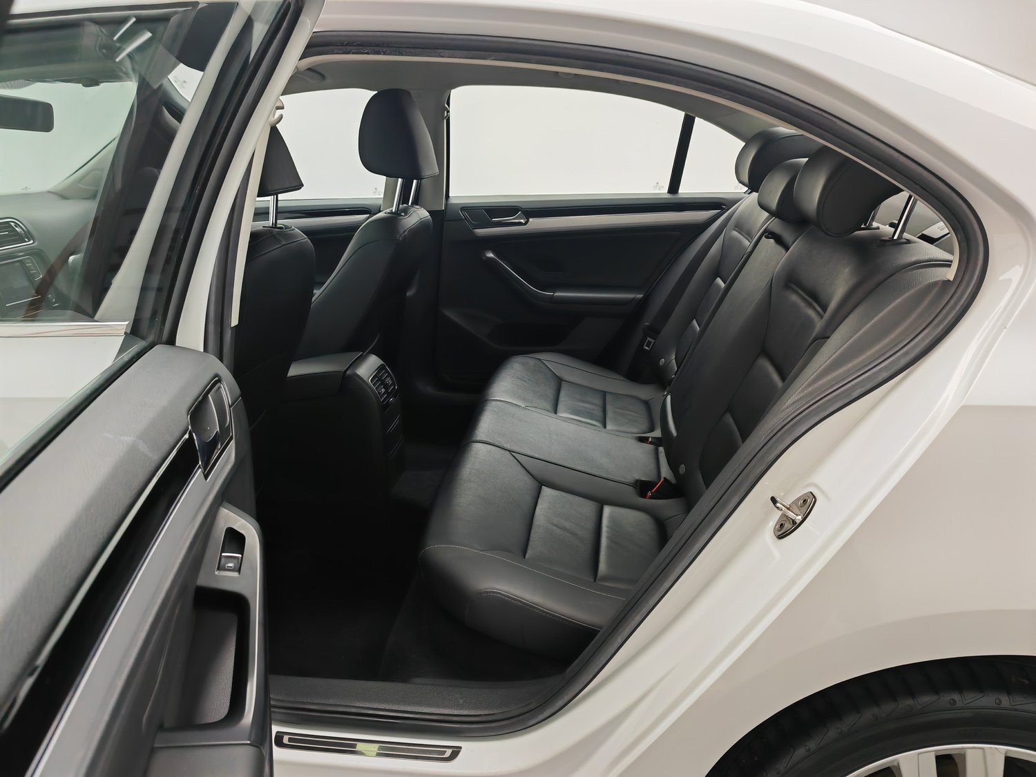 Used Volkswagen Sagitar 2018 1.4 AT