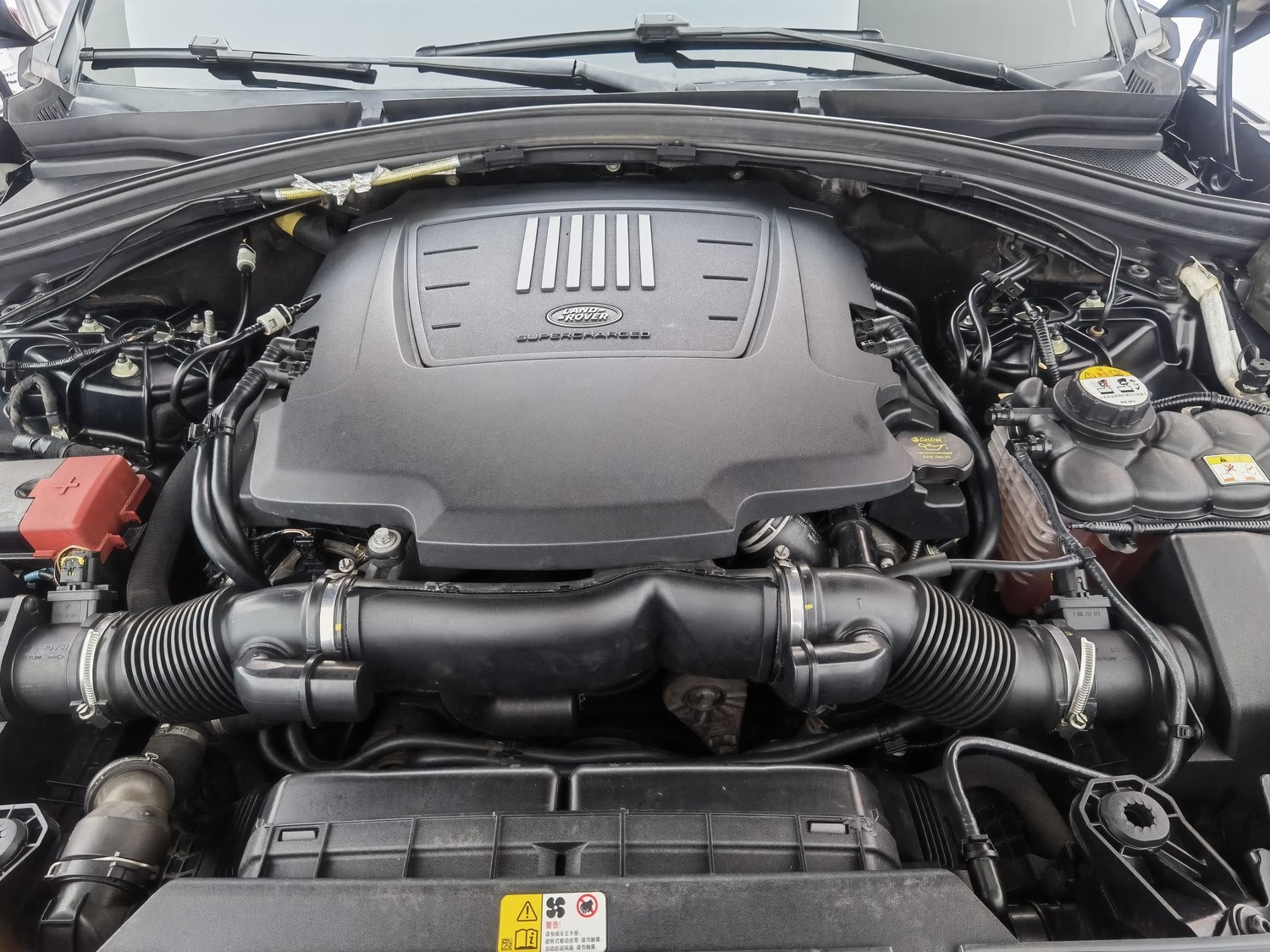 Used Land Rover Range Rover Velar 2017 3.0 AT