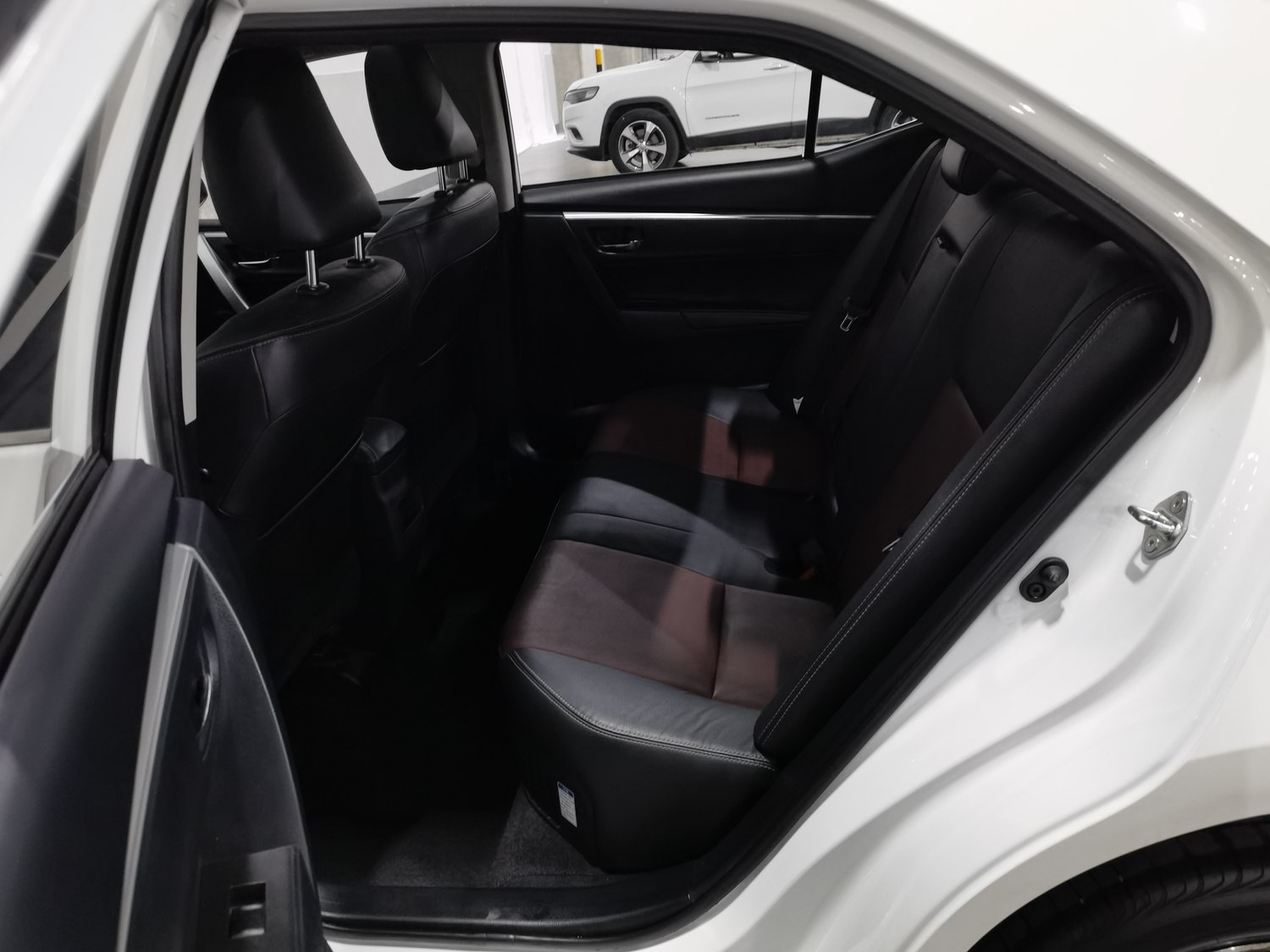 Used Toyota Corolla 2018 1.8 AT