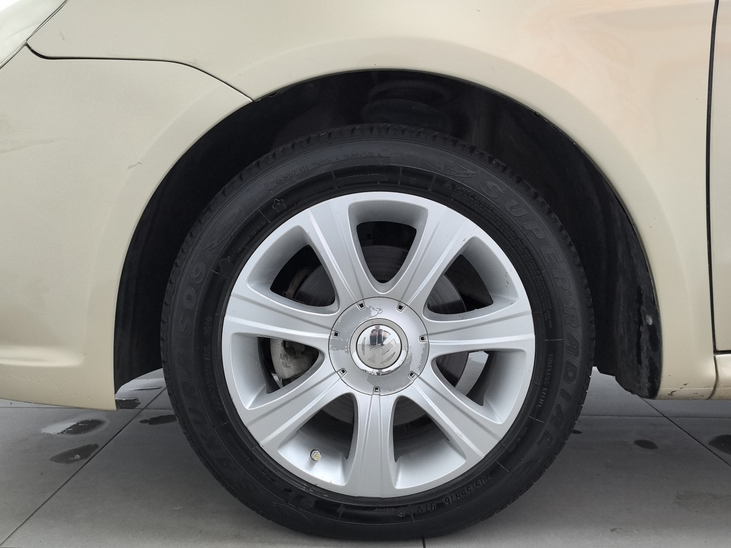 Used Volkswagen Lavida 2011 1.6 MT