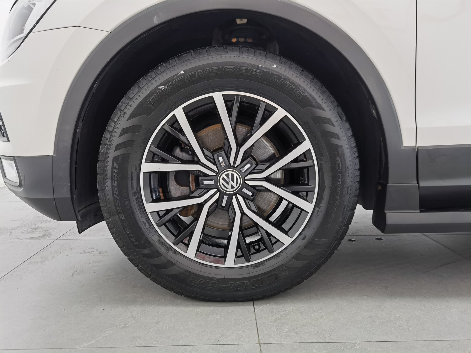 Used Volkswagen Tiguan L 2017 1.8 AT