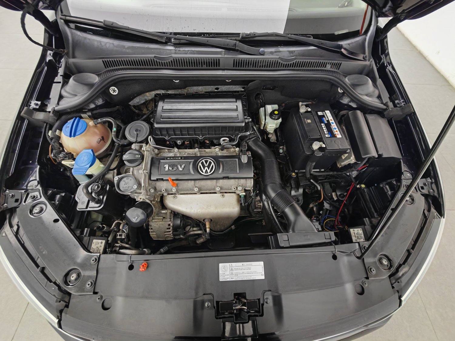 Used Volkswagen Sagitar 2012 1.6 MT