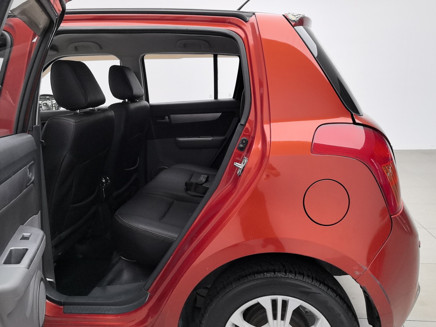 Used Suzuki Swift 2014 1.3 MT