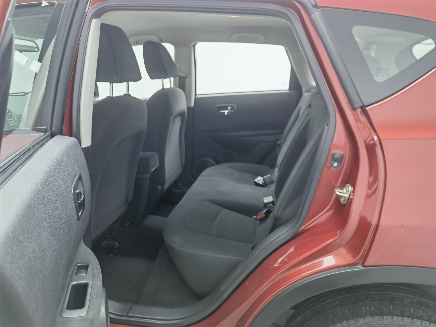 Used Nissan Qashqai 2012 2.0 MT