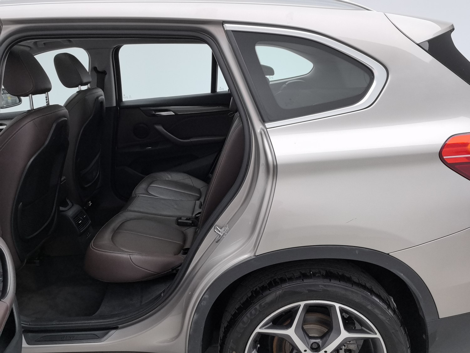Used BMW X1 2019 1.5 AT