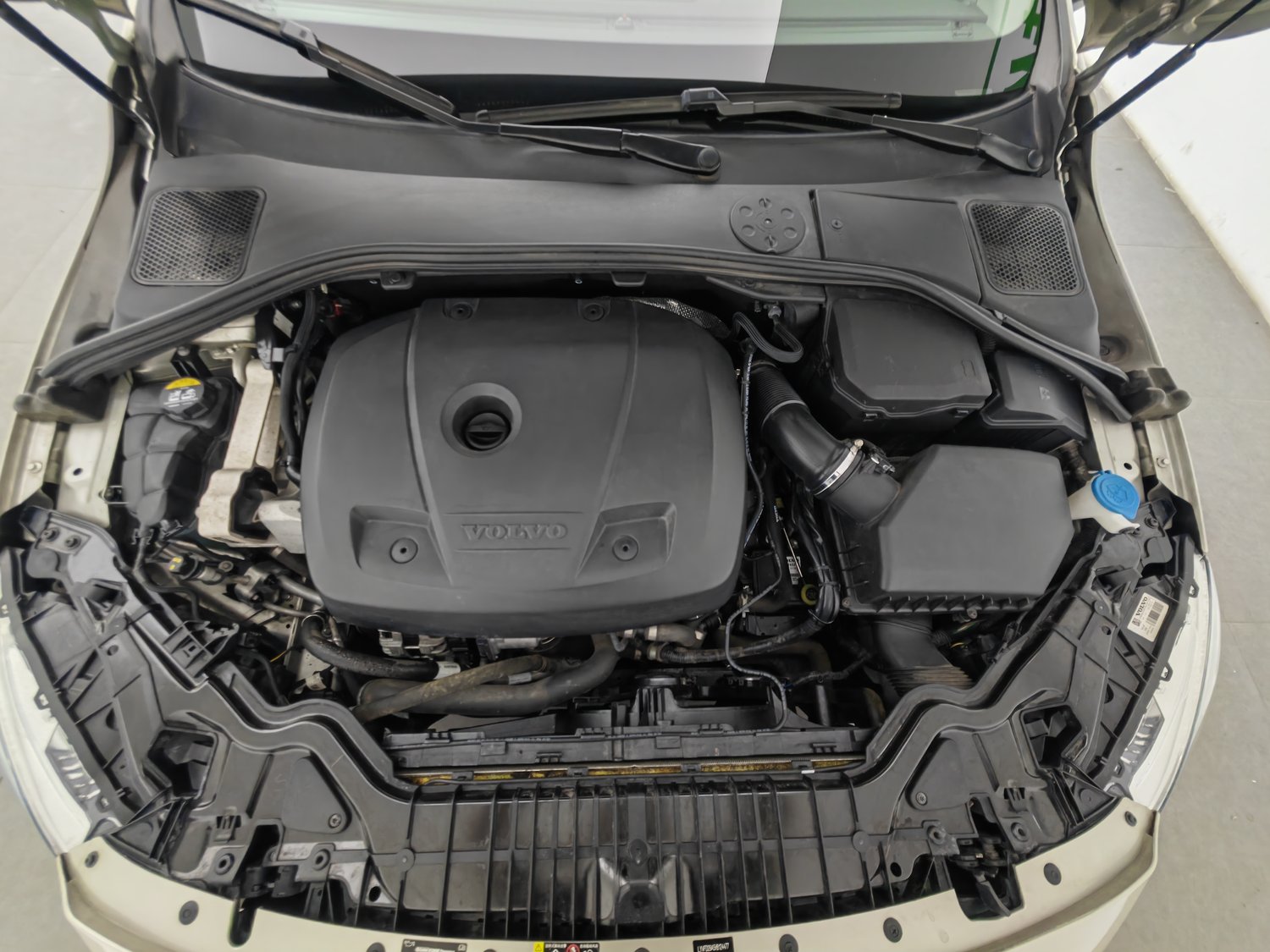Used Volvo S60 2017 1.5 AT