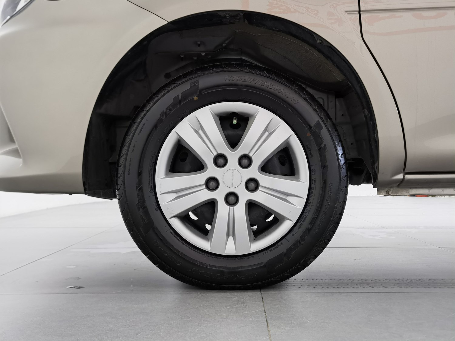 Used Dongfeng Forthing Lingzhi 2023 1.6 MT