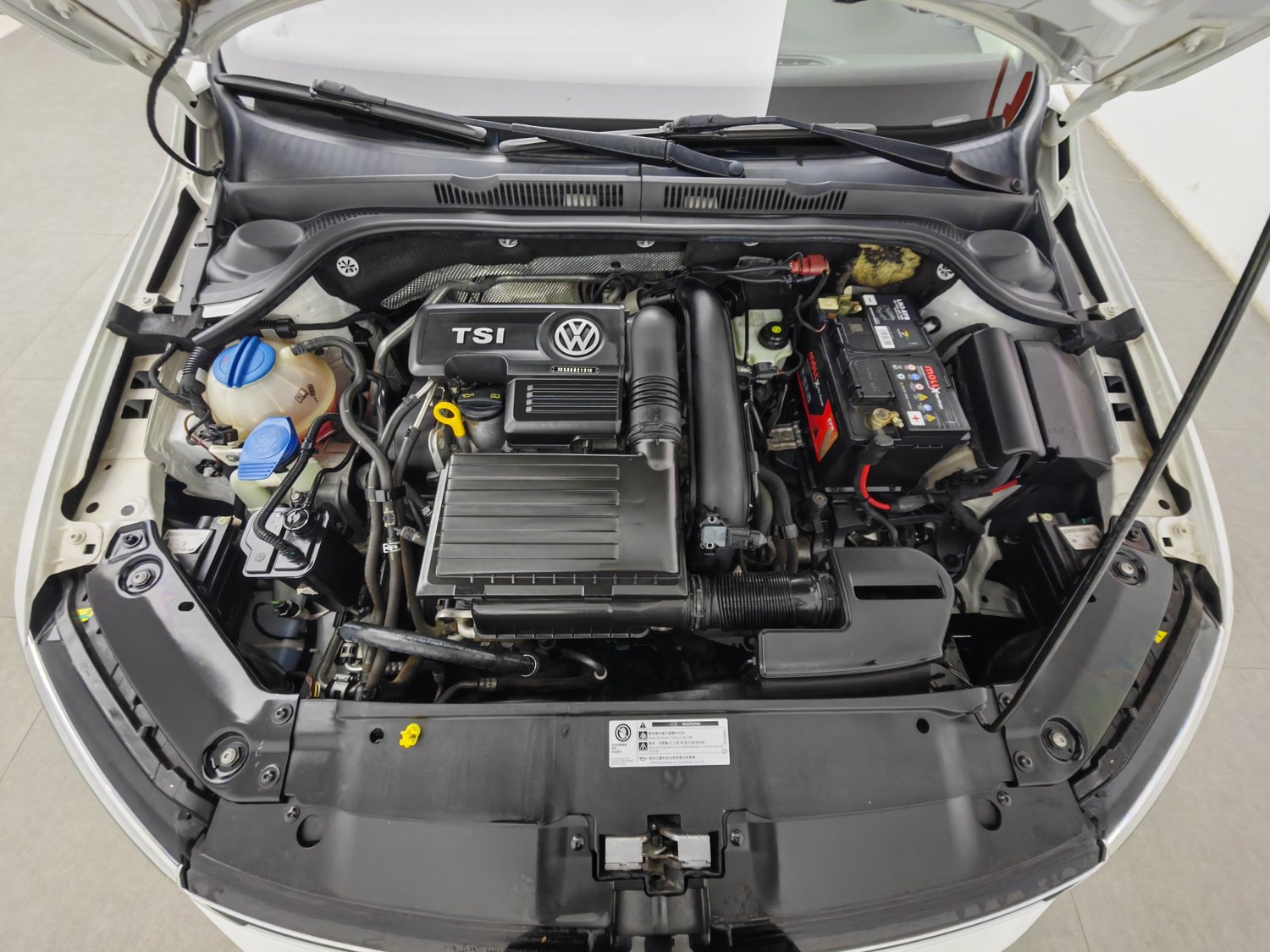 Used Volkswagen Sagitar 2018 1.4 AT