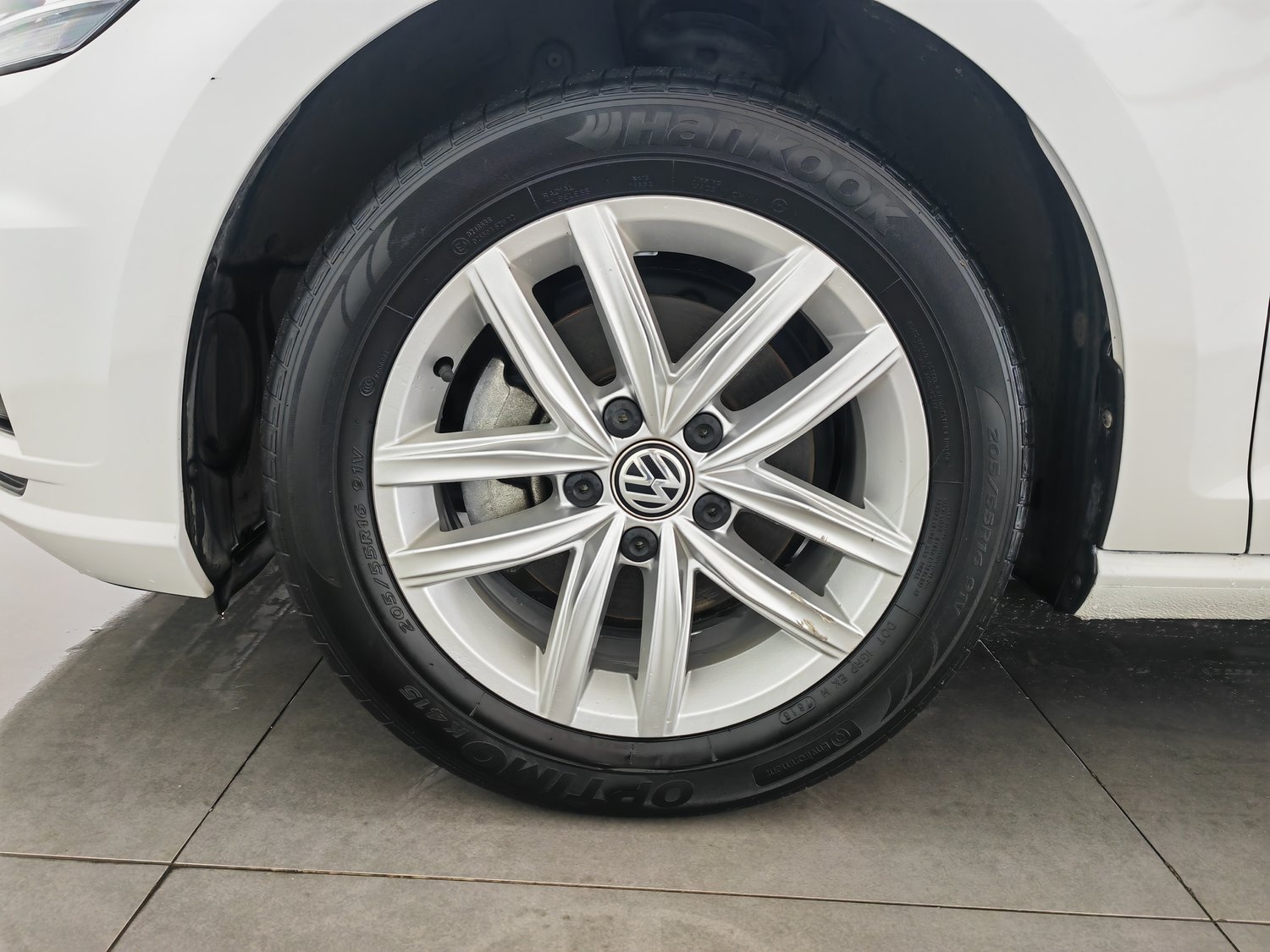 Used Volkswagen Golf 2018 1.6 AT