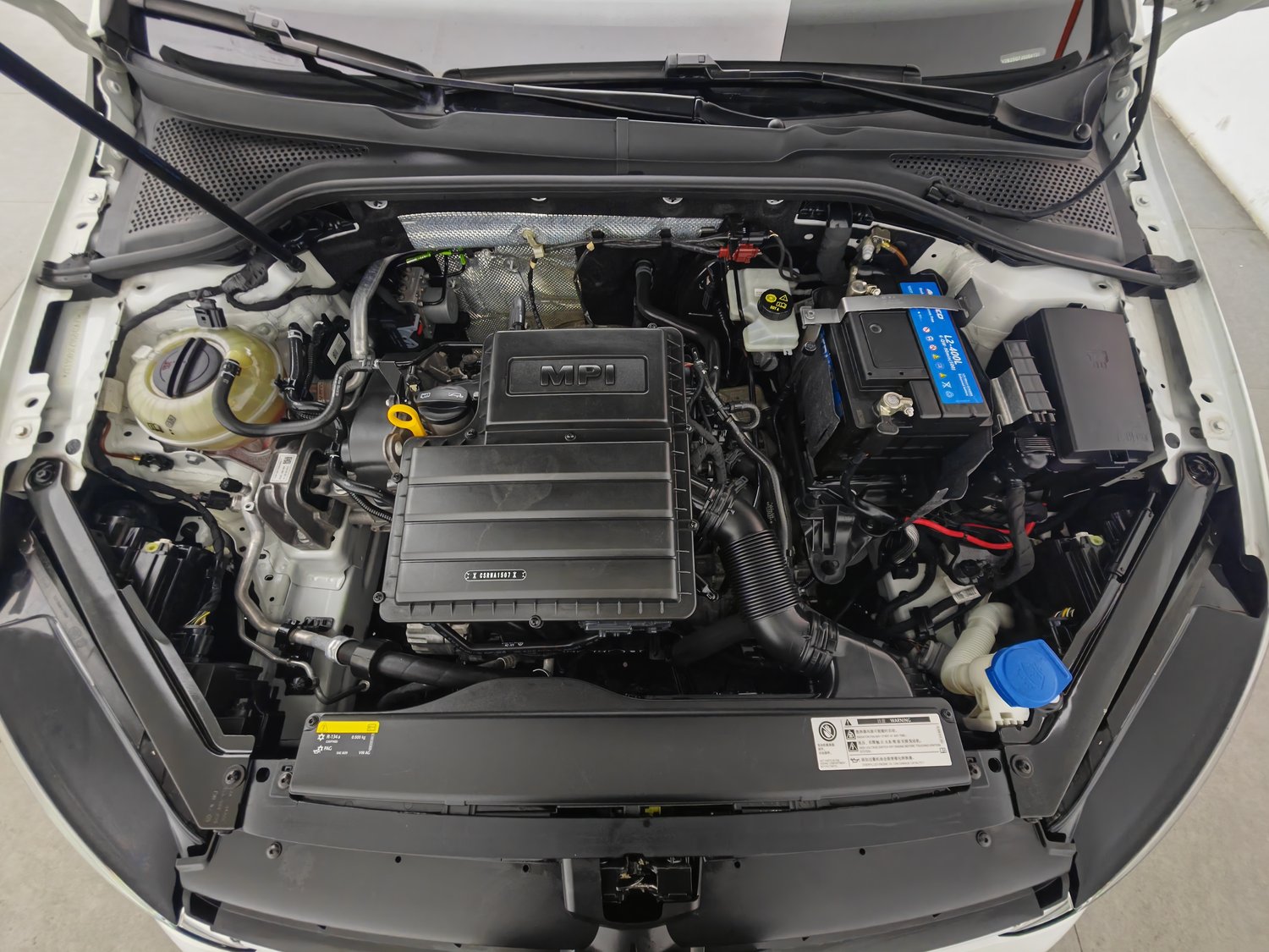 Used Volkswagen Golf 2018 1.6 AT