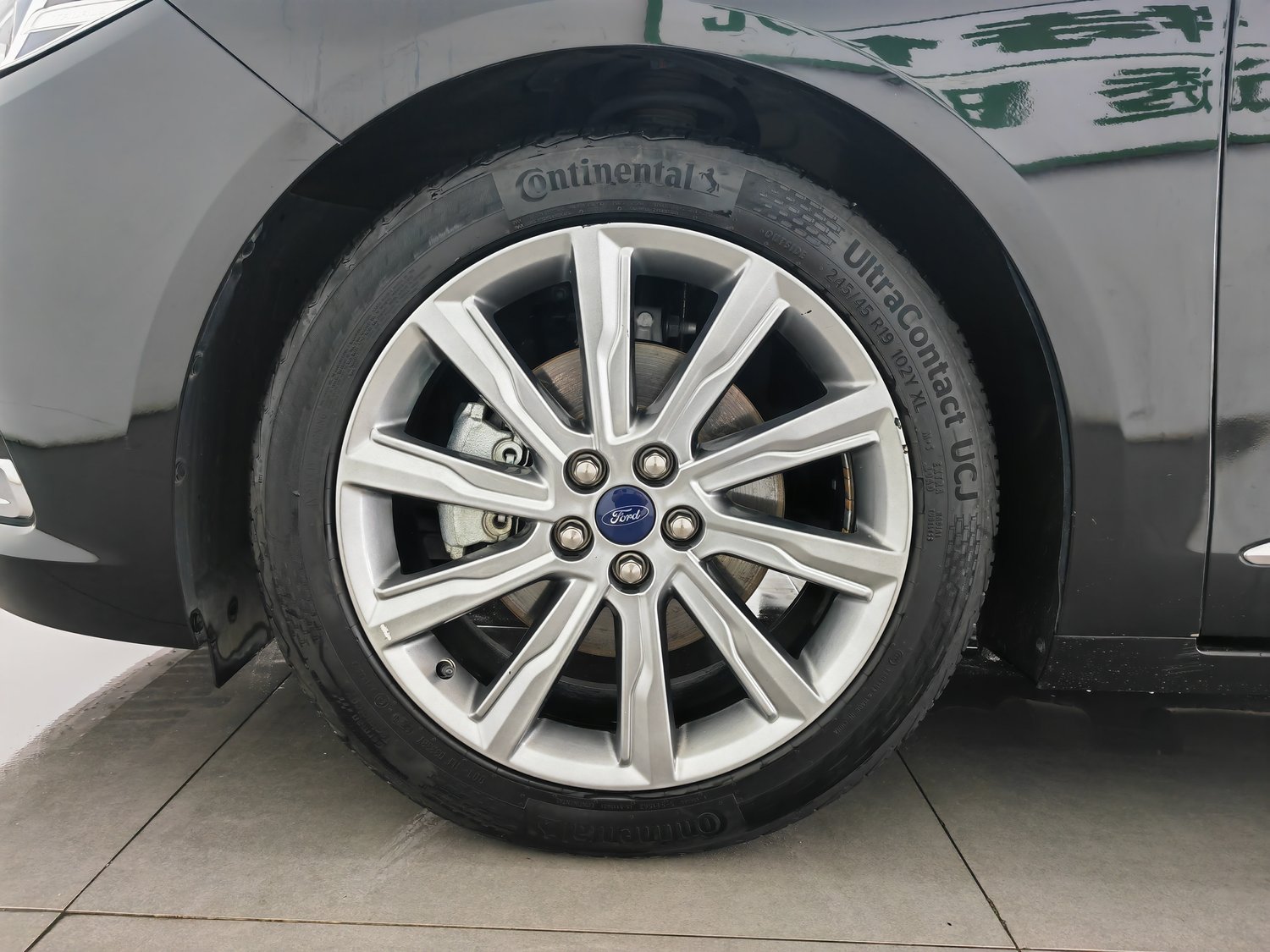Used Ford Taurus 2019 2.0 AT