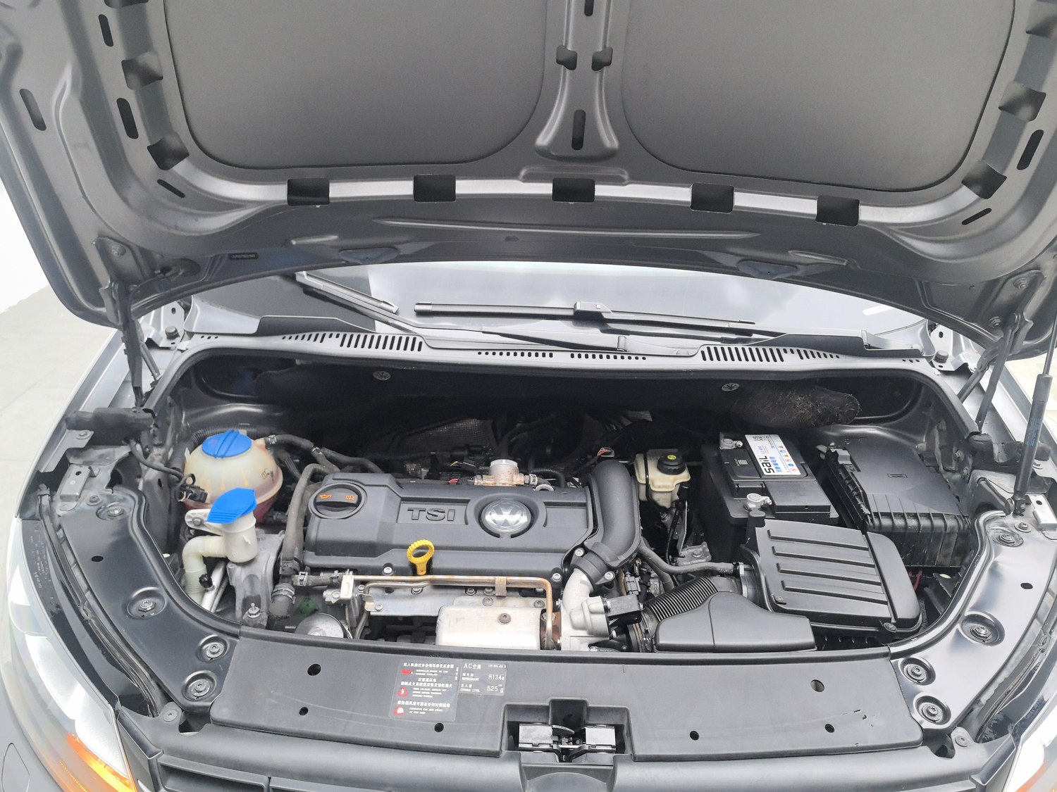 Used Volkswagen Touran 2013 1.4 AT