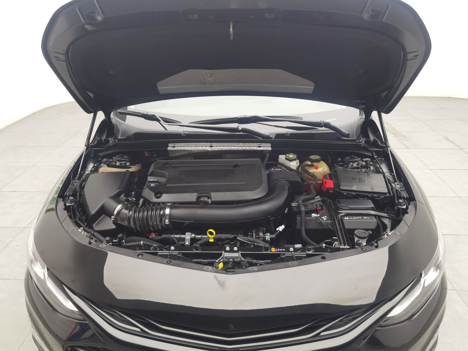 Used Chevrolet Malibu XL 2021 2.0 AT