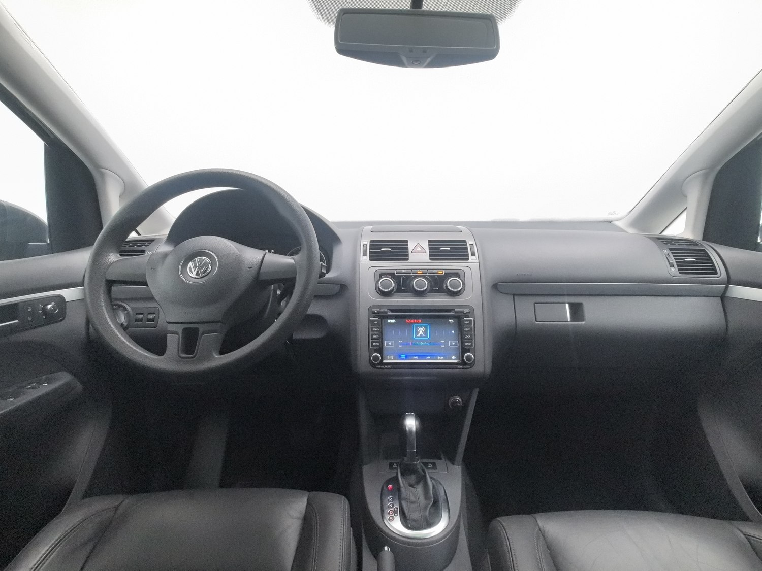 Used Volkswagen Touran 2013 1.4 AT
