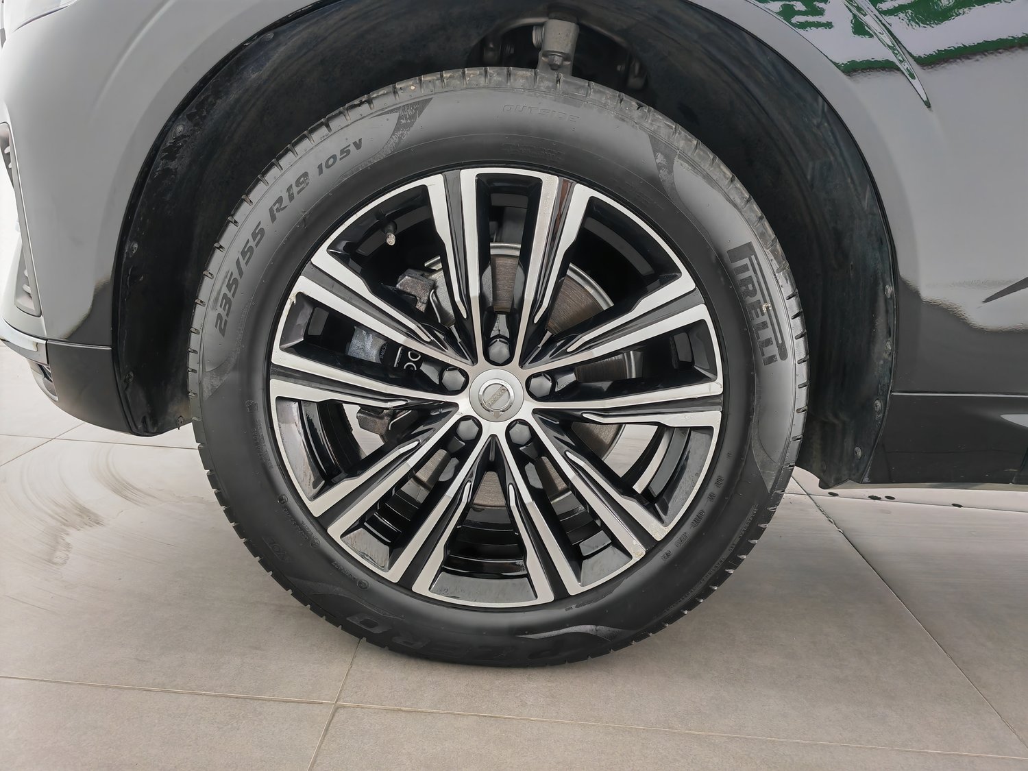 Used Volvo XC60 2022 2.0 AT